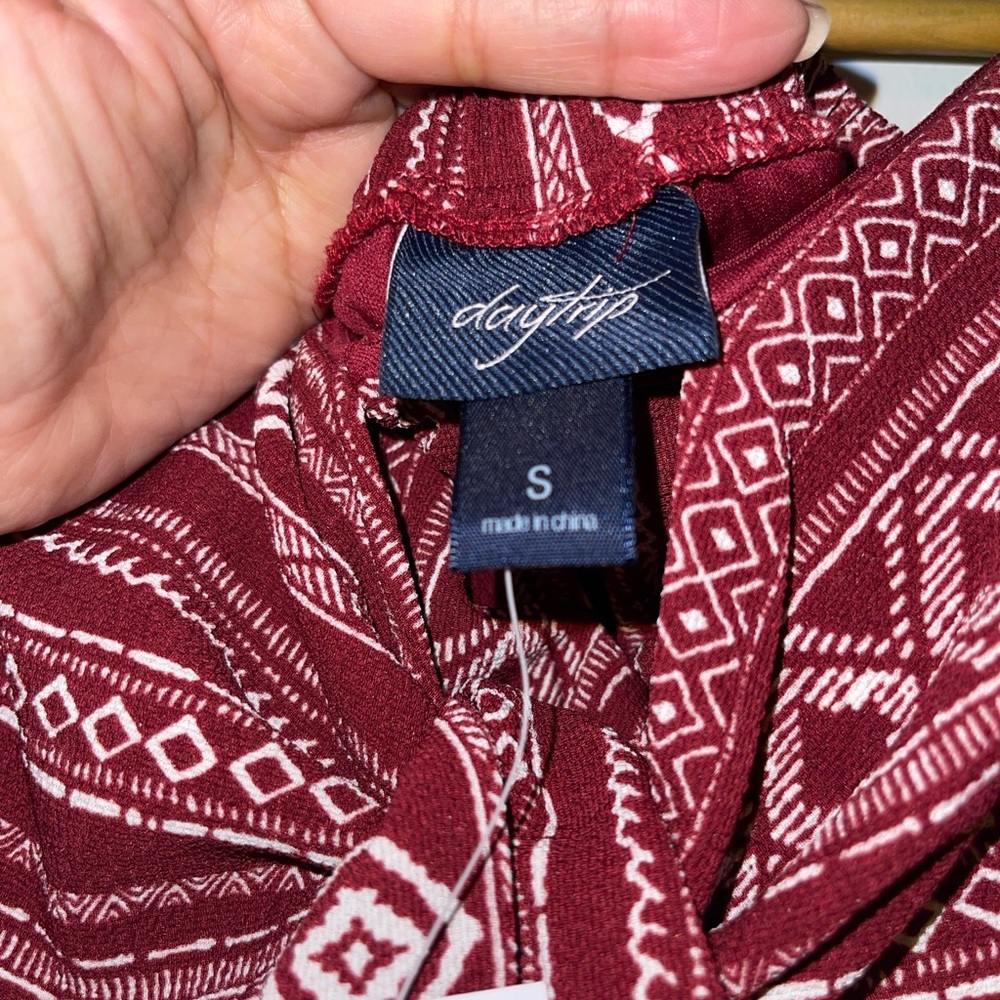 Daytrip Romper - Picture 6 of 9